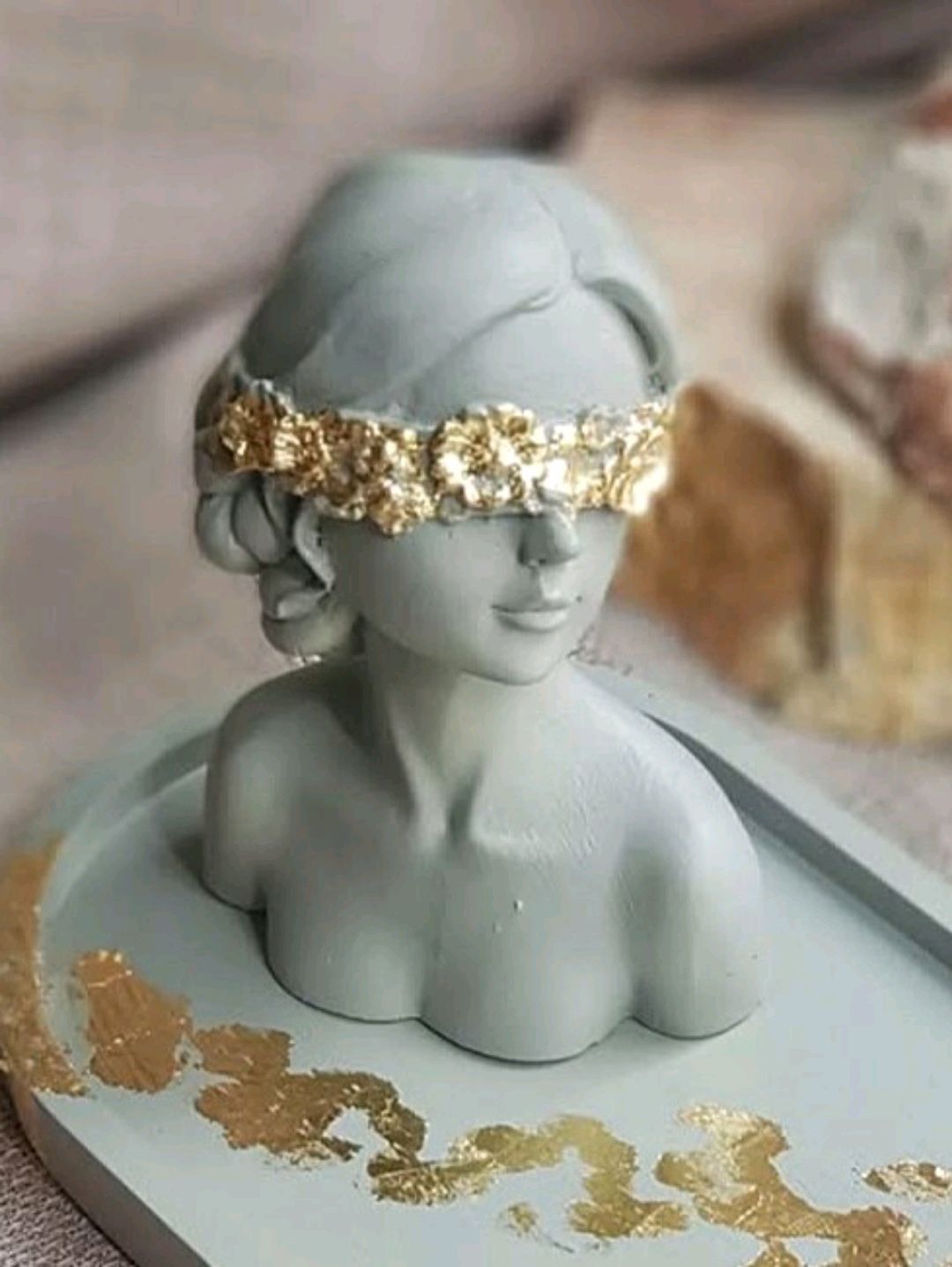 kadin-bust-heykel-dekoratif-aksesuar-pastel-yesili