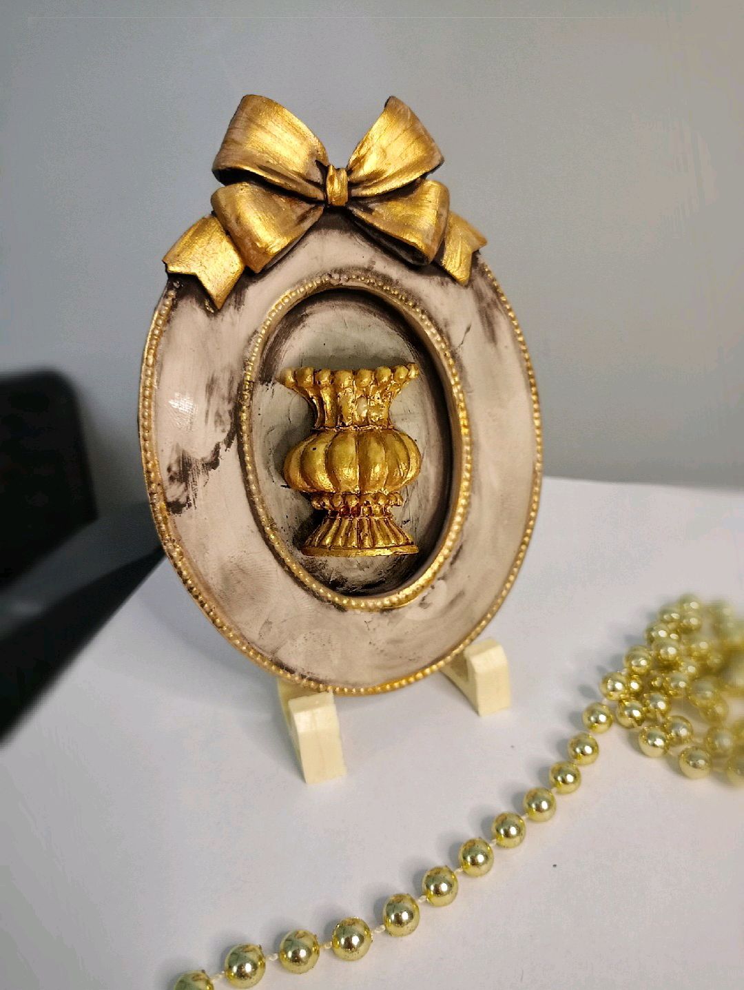 vazo-objeli-vintage-temali-dekoratif-cerceve-bej