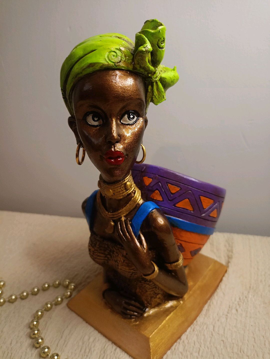 afrika-kadin-figurlu-biblo-vazo-cok-renkli