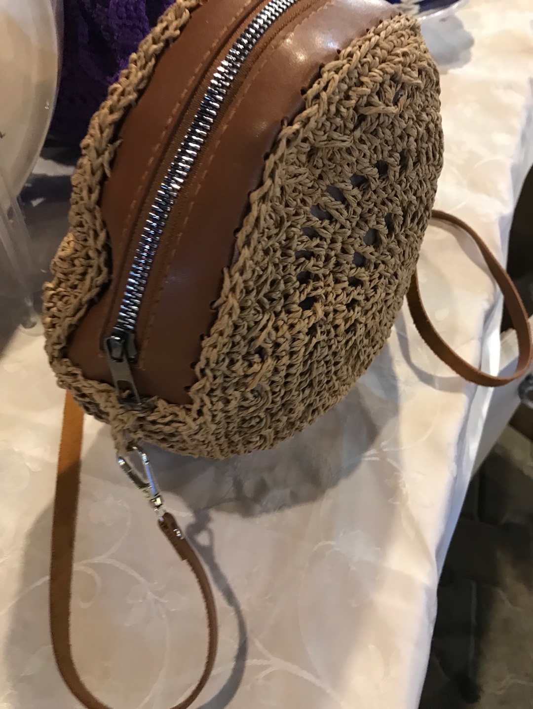 makaron-canta-zeytin-kahverengisi