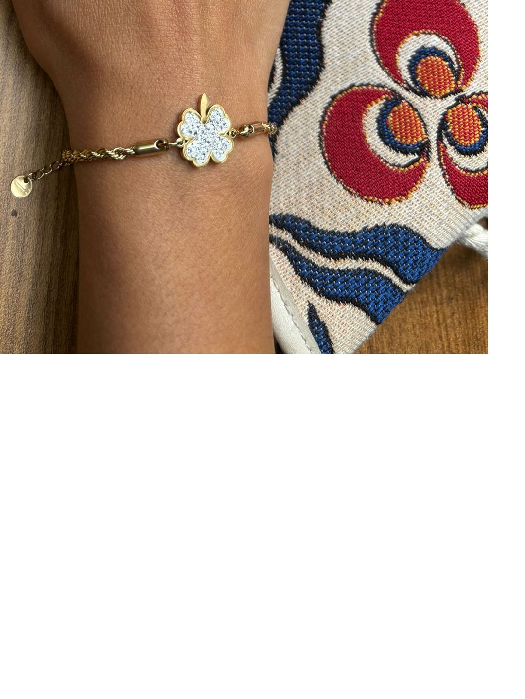 yonca-model-zirkon-gold-bileklik-altin-rengi