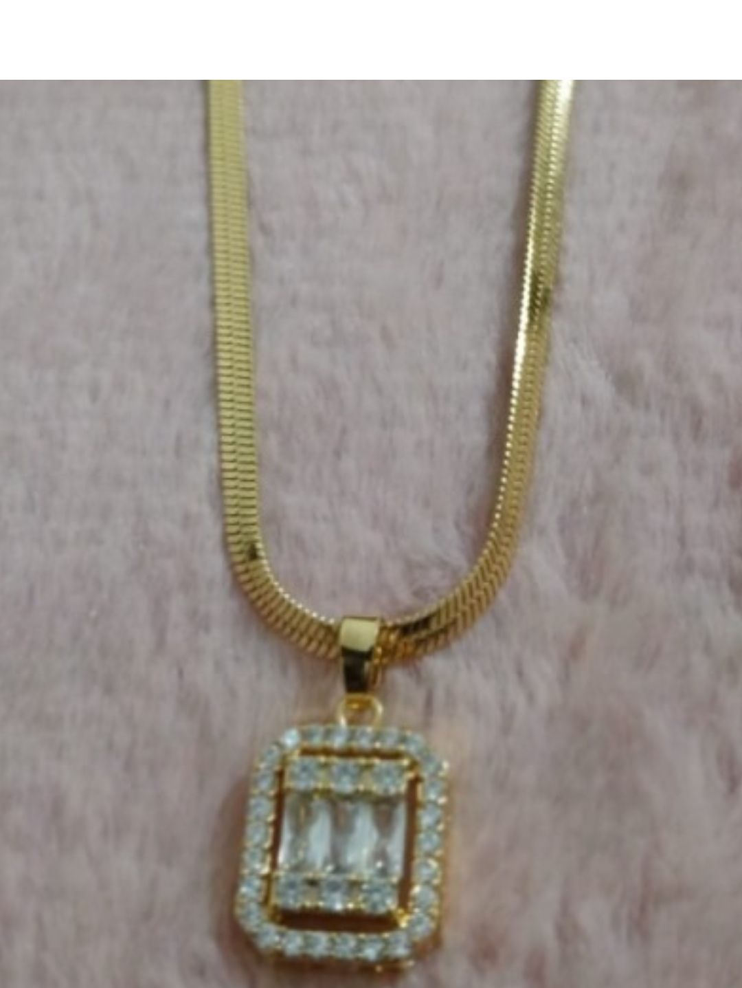 baget-tek-tas-italyan-celik-kolye-altin-rengi