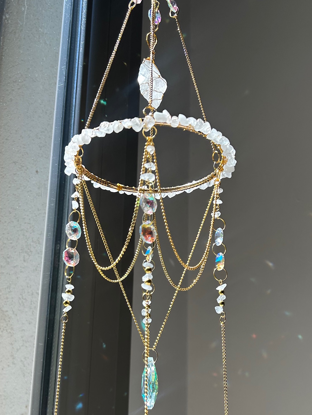 sun-catcher-dogal-tasli-gunes-tutucu-gunes-yakalayici-beyaz