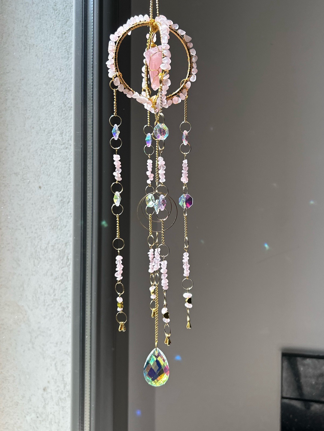 pembe-kuvars-suncatcher-pembe