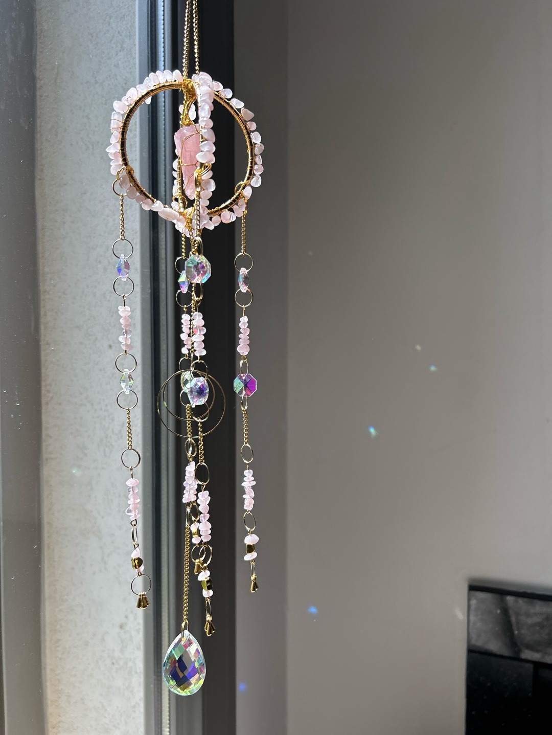 pembe-kuvars-suncatcher-pembe