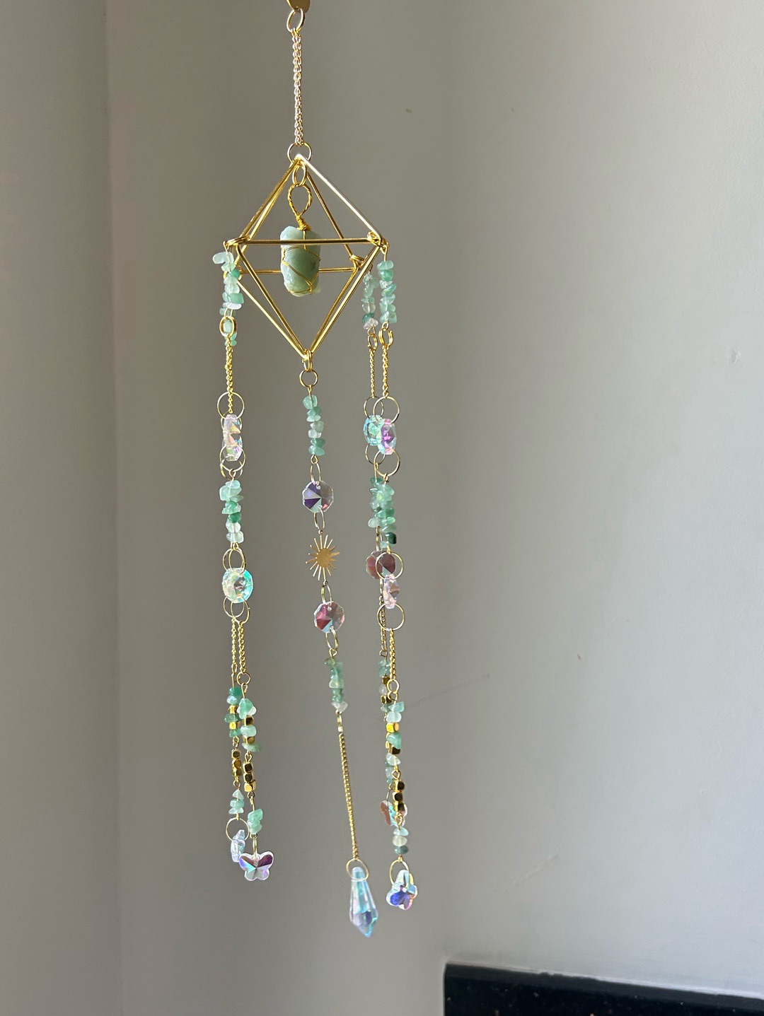 aventurin-prizma-sun-catcher-yesil