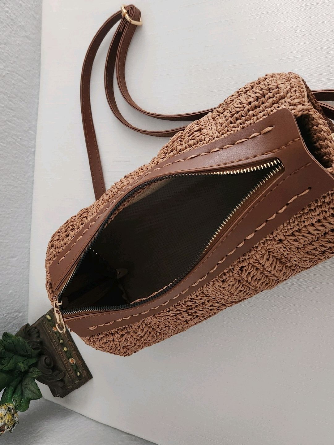 bowling-bag-hasir-silindir-kadin-omuz-cantasi-taba