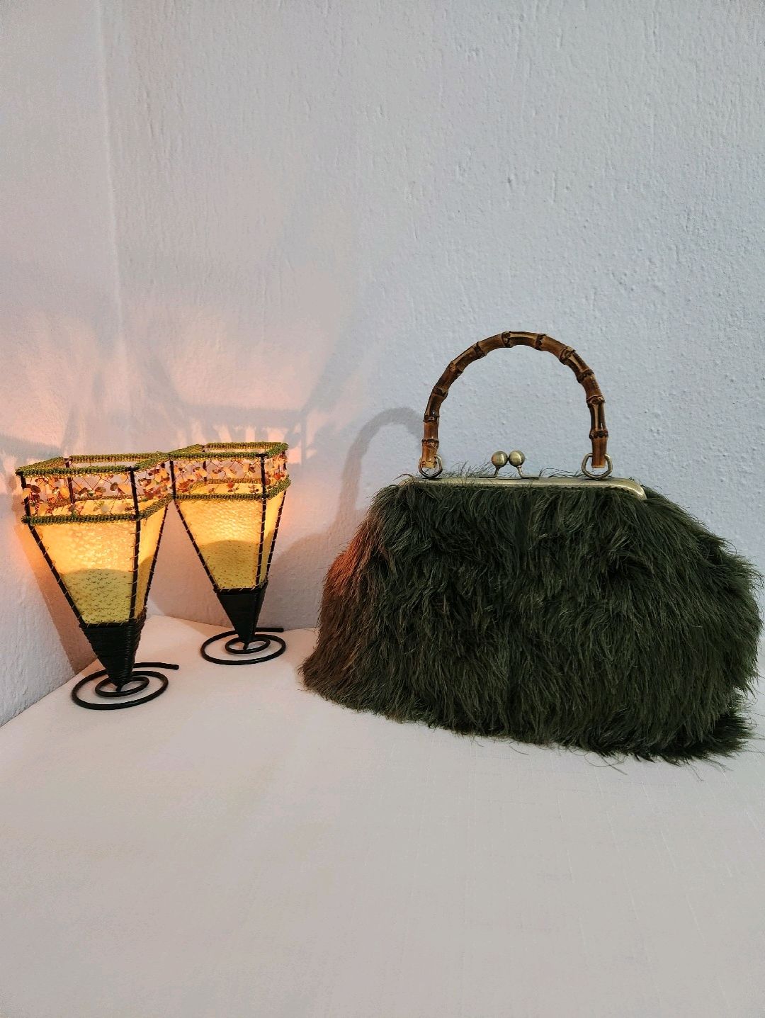bambu-sapliantik-sari-klipsliyesilpeluskadin-el-cantasi-koyu-yesil