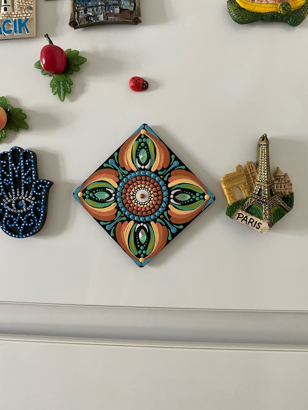 sparkle-magnet-cok-renkli