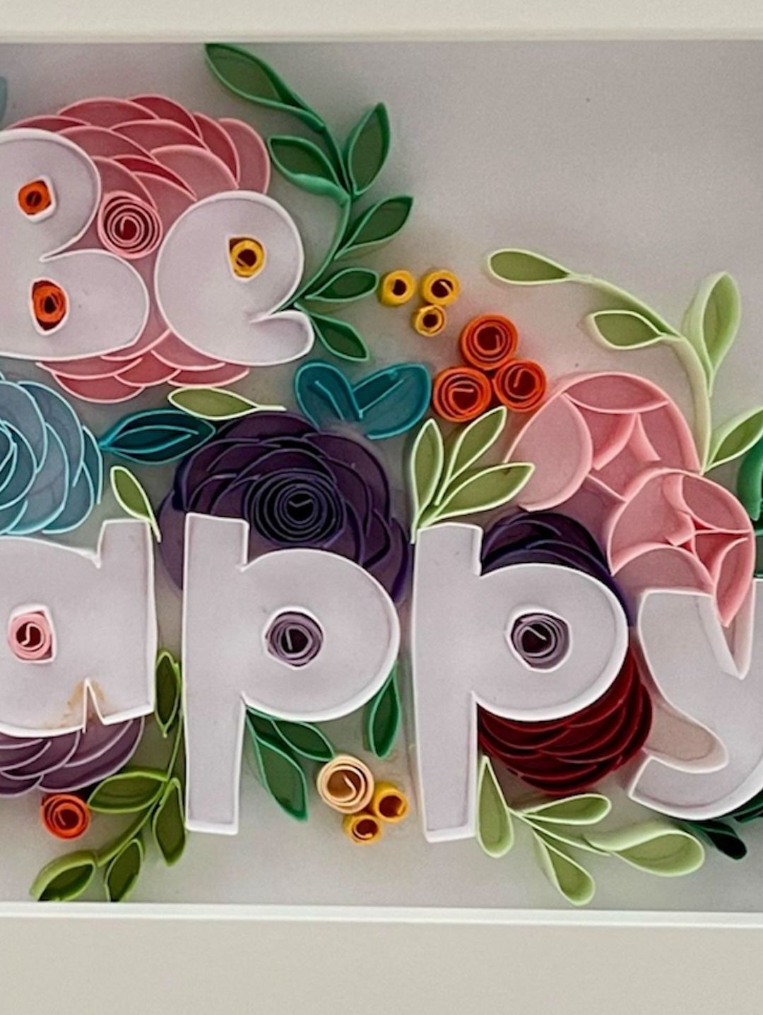 be-happy-cok-renkli-quilling-tablo-cok-renkli