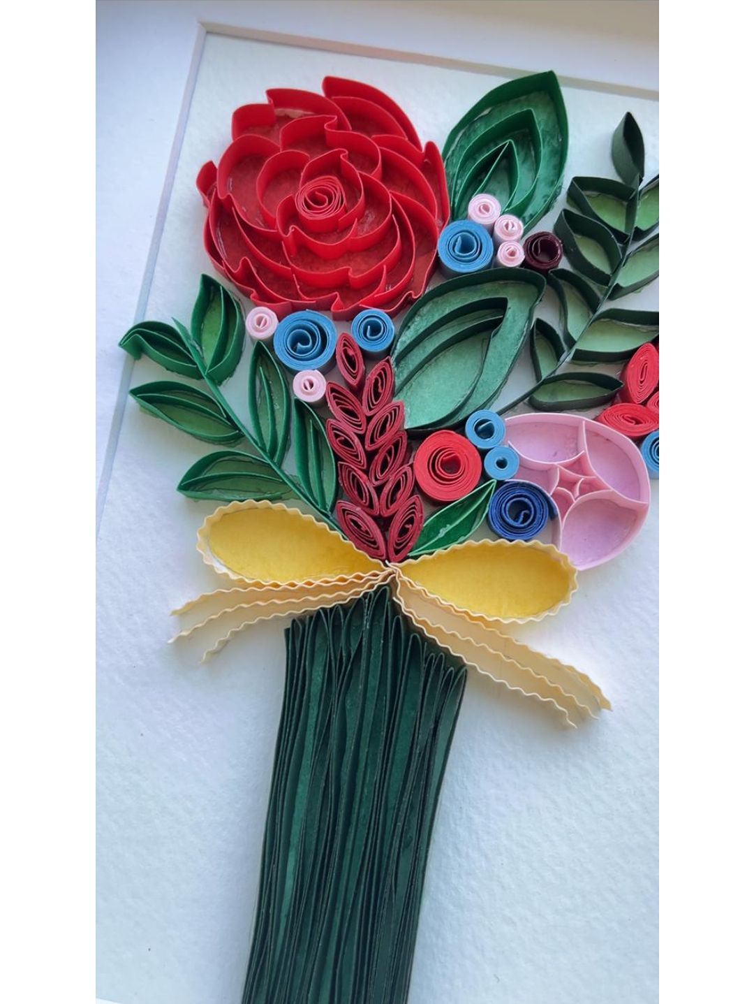 cok-renkli-cicek-buketi-quilling-tablo-cok-renkli