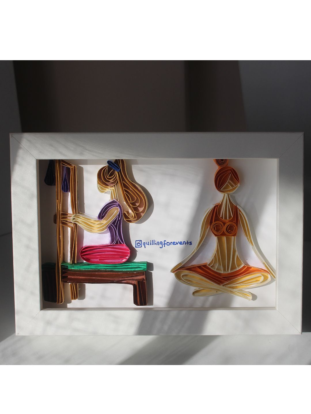 pilates---yoga-yapan-kiz-quilling-tablo-bej