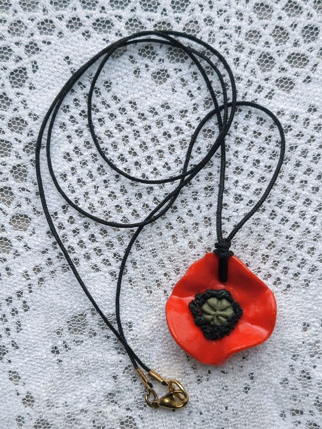 polimer-kil-gelincik-kolye-kirmizi
