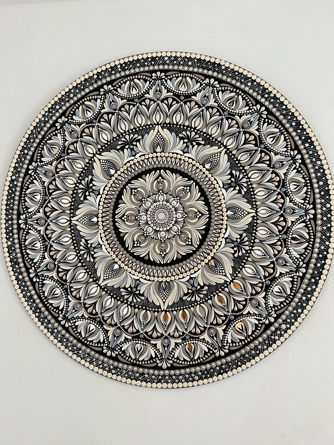 90-cm-mandala-bej-bej