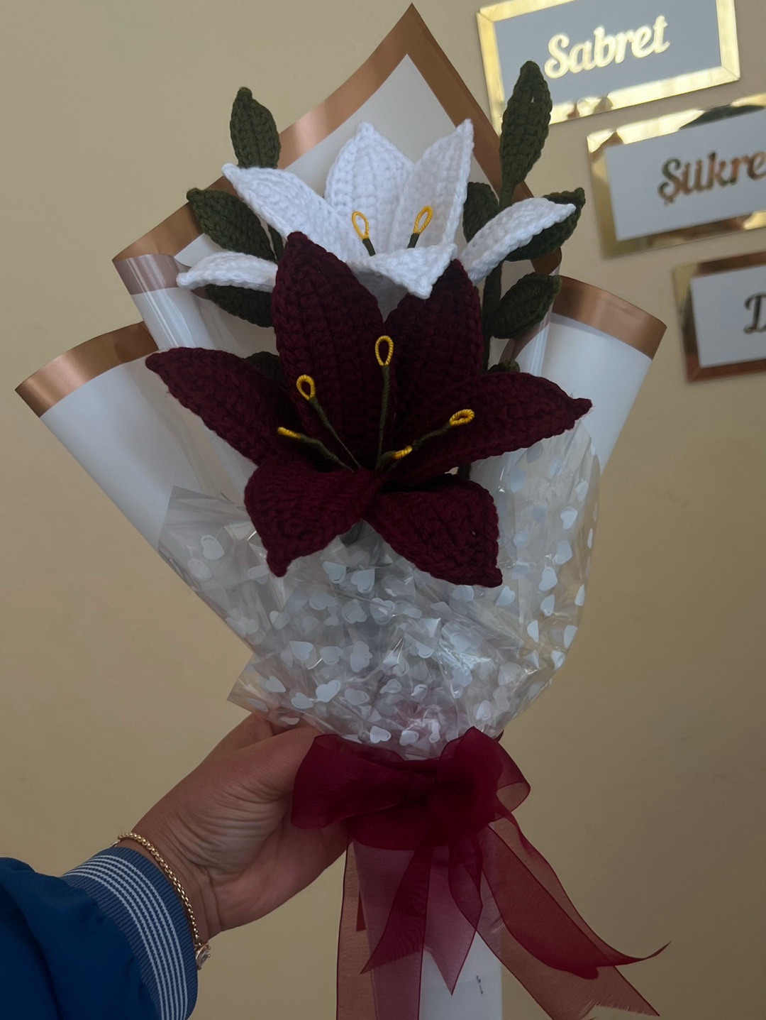 zambak-buketi-bordo