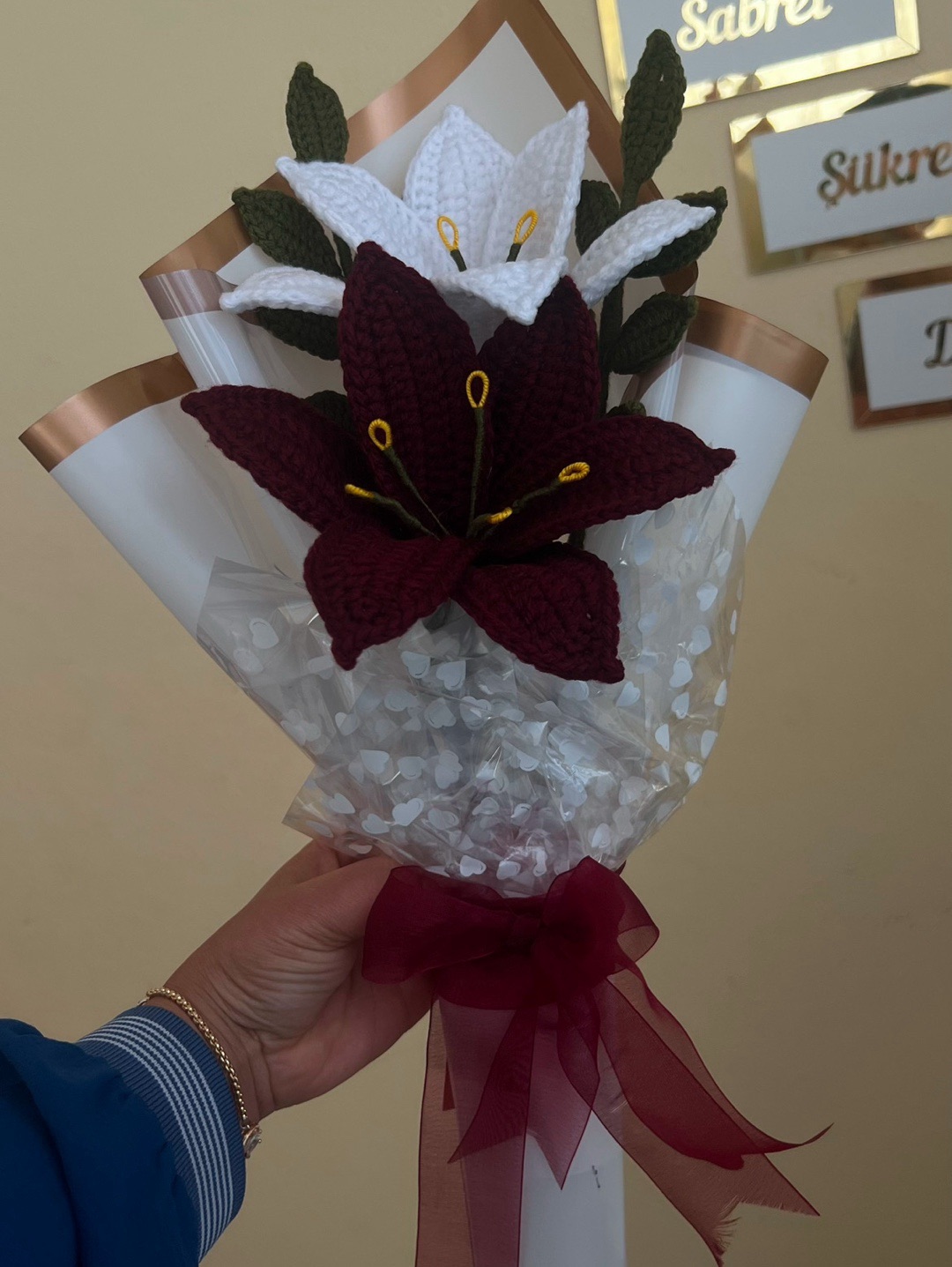 zambak-buketi-bordo