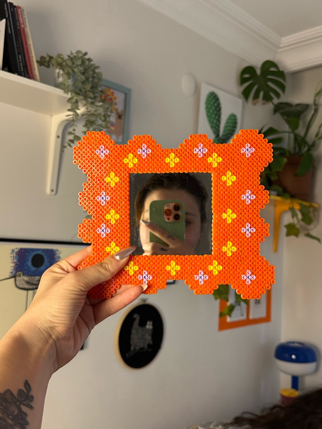 spring-pixel-ayna-turuncu