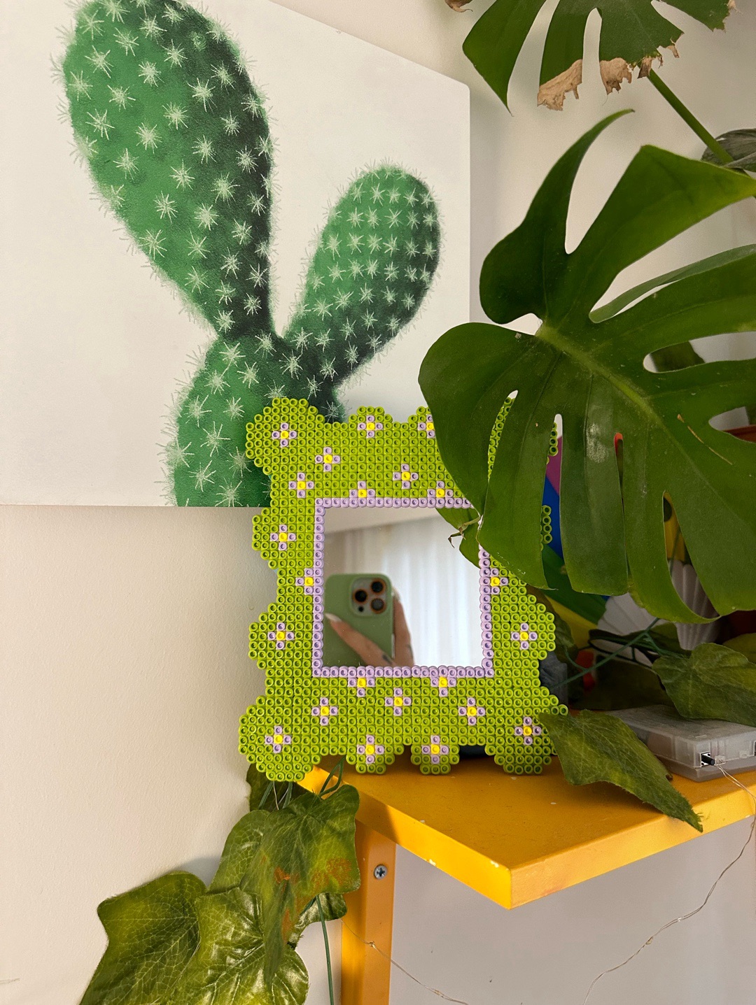 spring-pixel-ayna-yesil