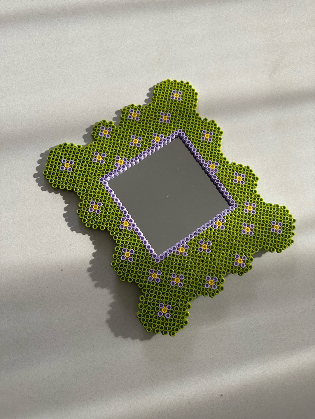 spring-pixel-ayna-yesil