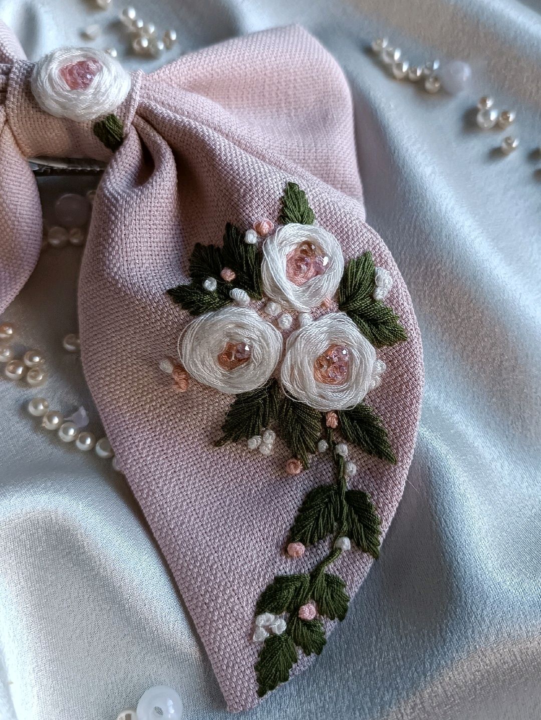 el-nakisi-islemeli-fiyonk-toka-pastel-pembe