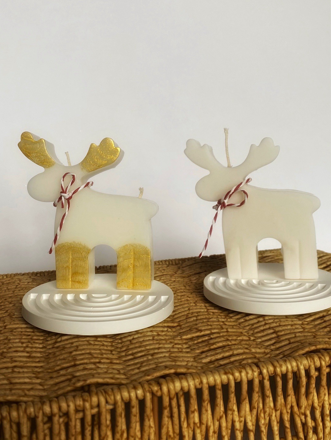 countess-home-deco-geyik-mum-alt-sunum-tabakli-beyaz