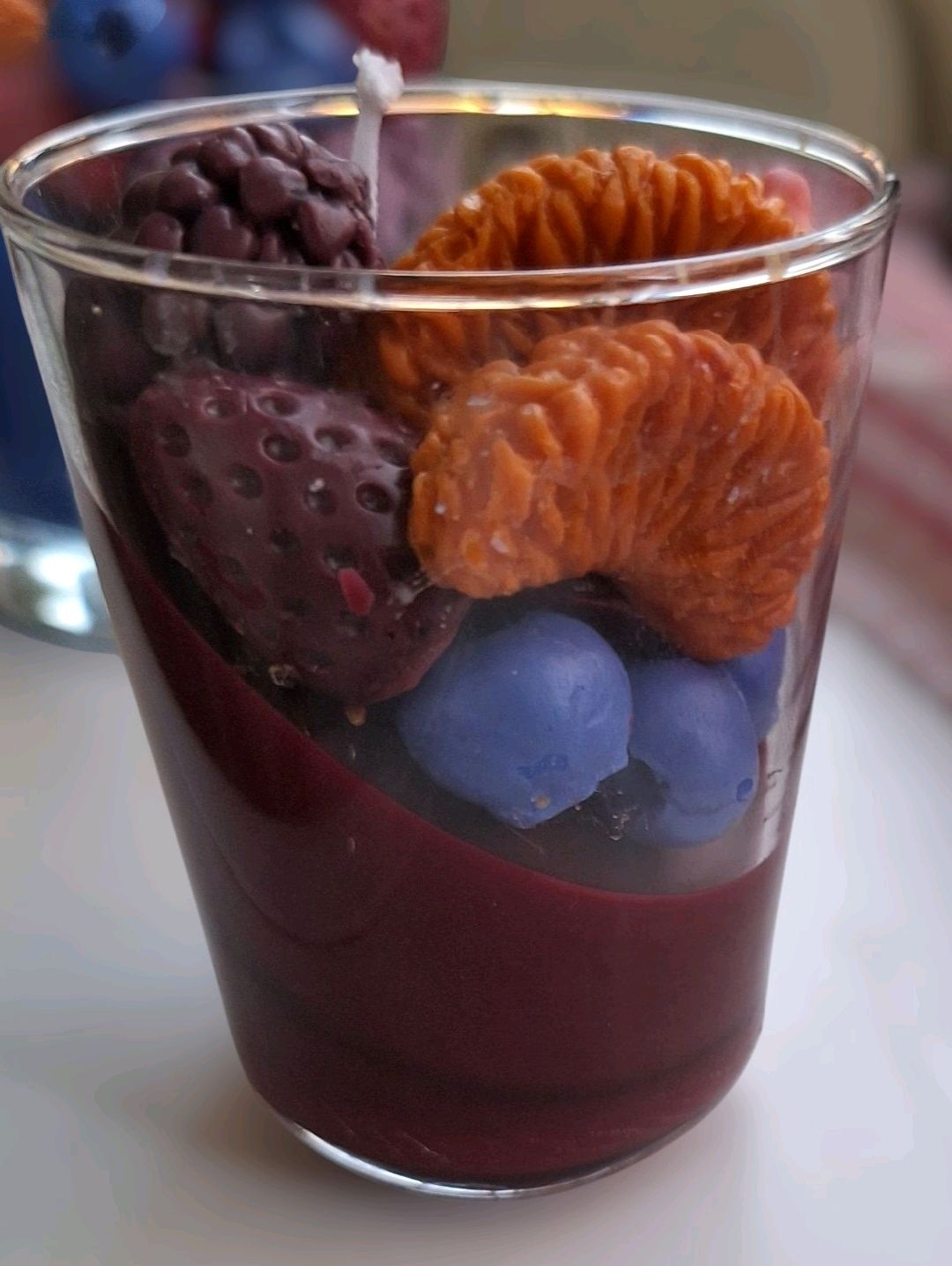 orman-meyveleri-bardak-mum-orta-boy-cok-renkli