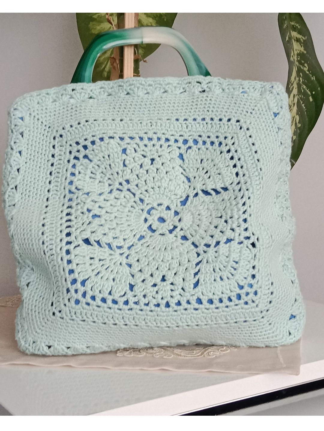 mint-yesil-motif-canta-2024050016-acik-yesil