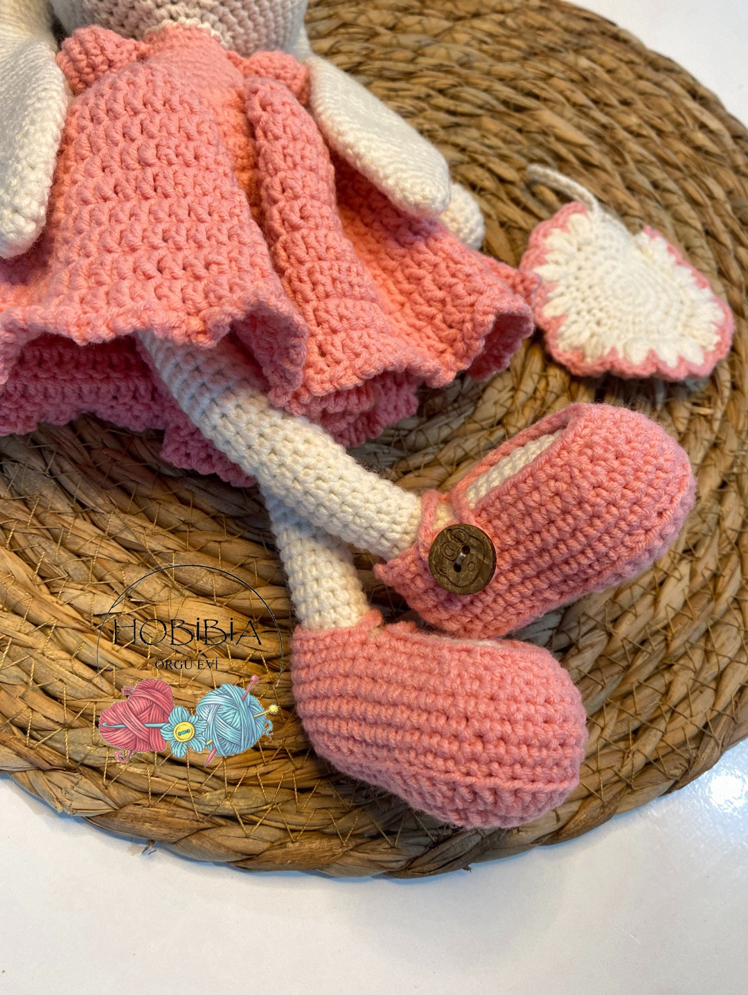 oyuncak-amigrumi-tavsan-pembe