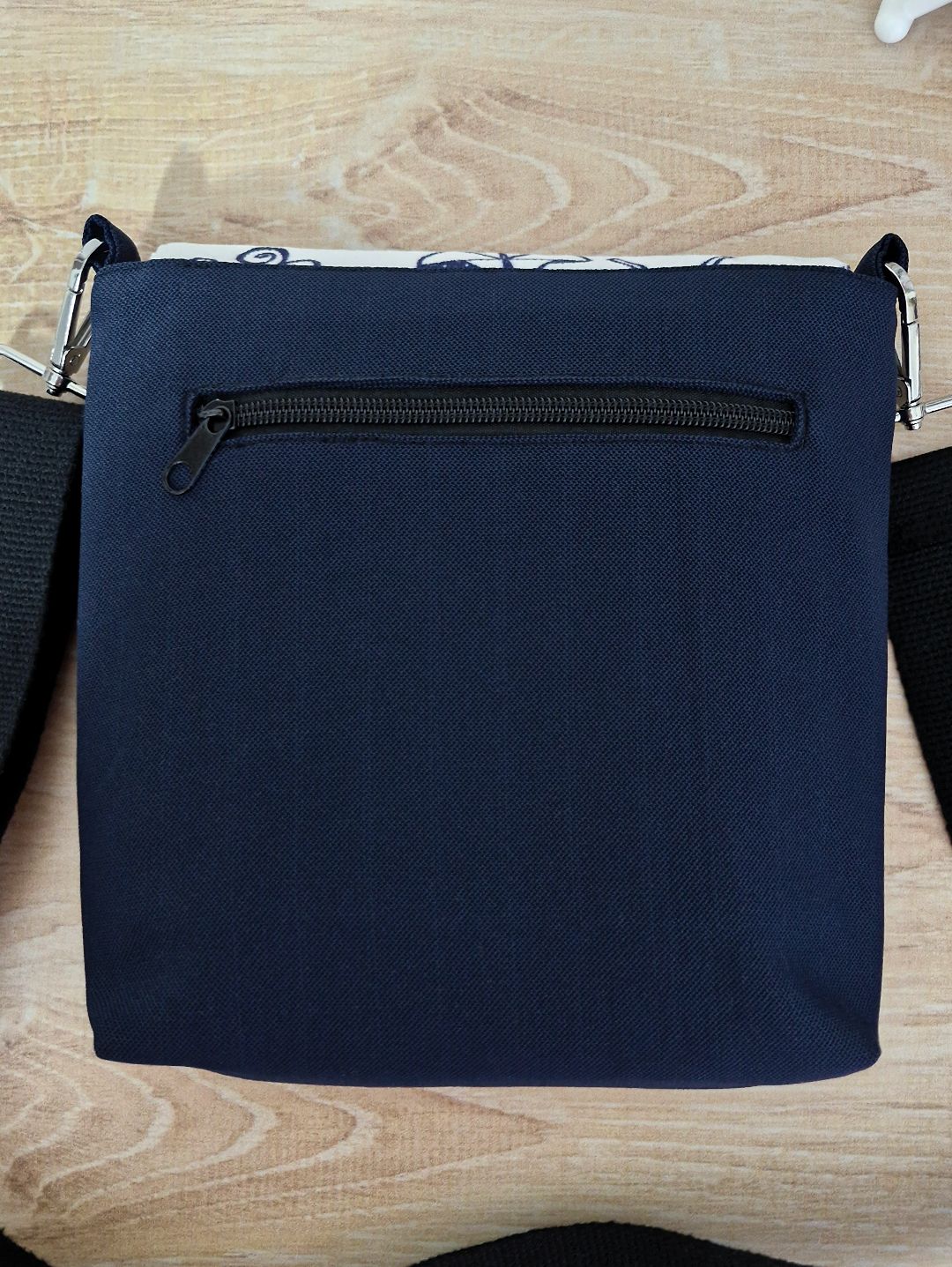back-to-school-mini-postaci-cantasi