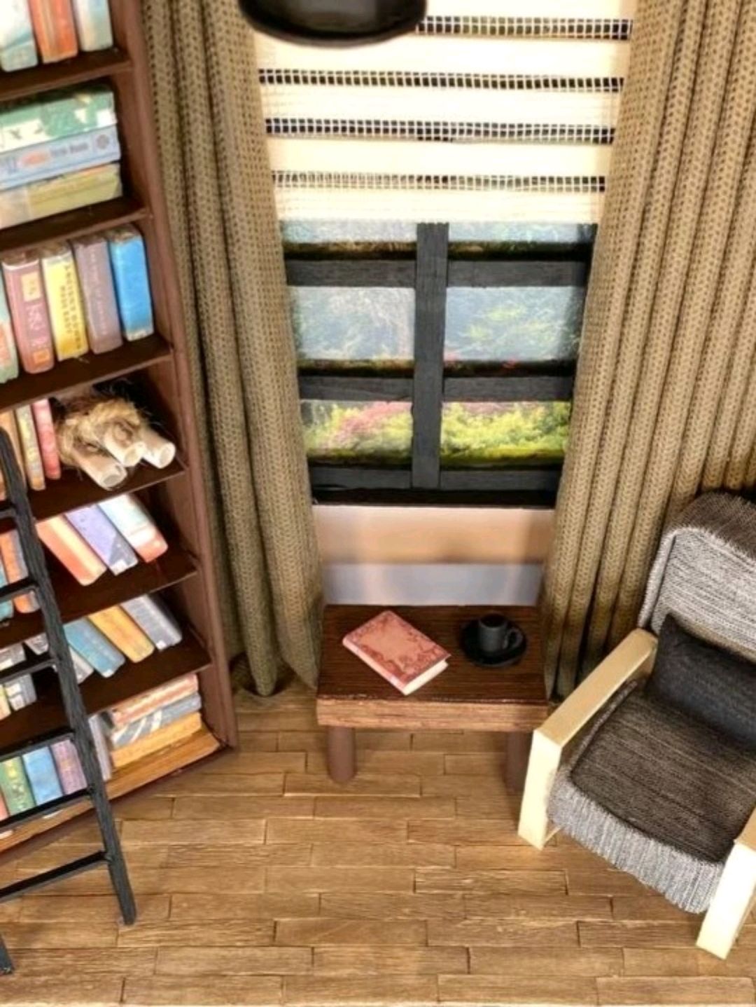 diorama-kitap-okuma-kosesi-cok-renkli