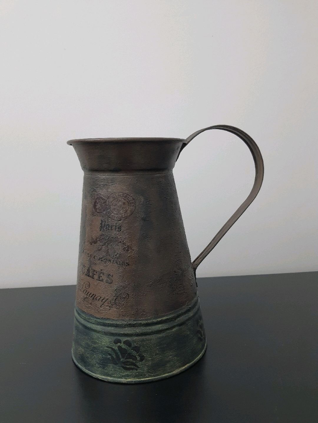 dekoratif-metal-sulama-kabi-kahverengi