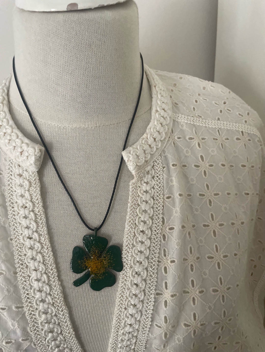 yesil-dort-yaprakli-yonca-yesil