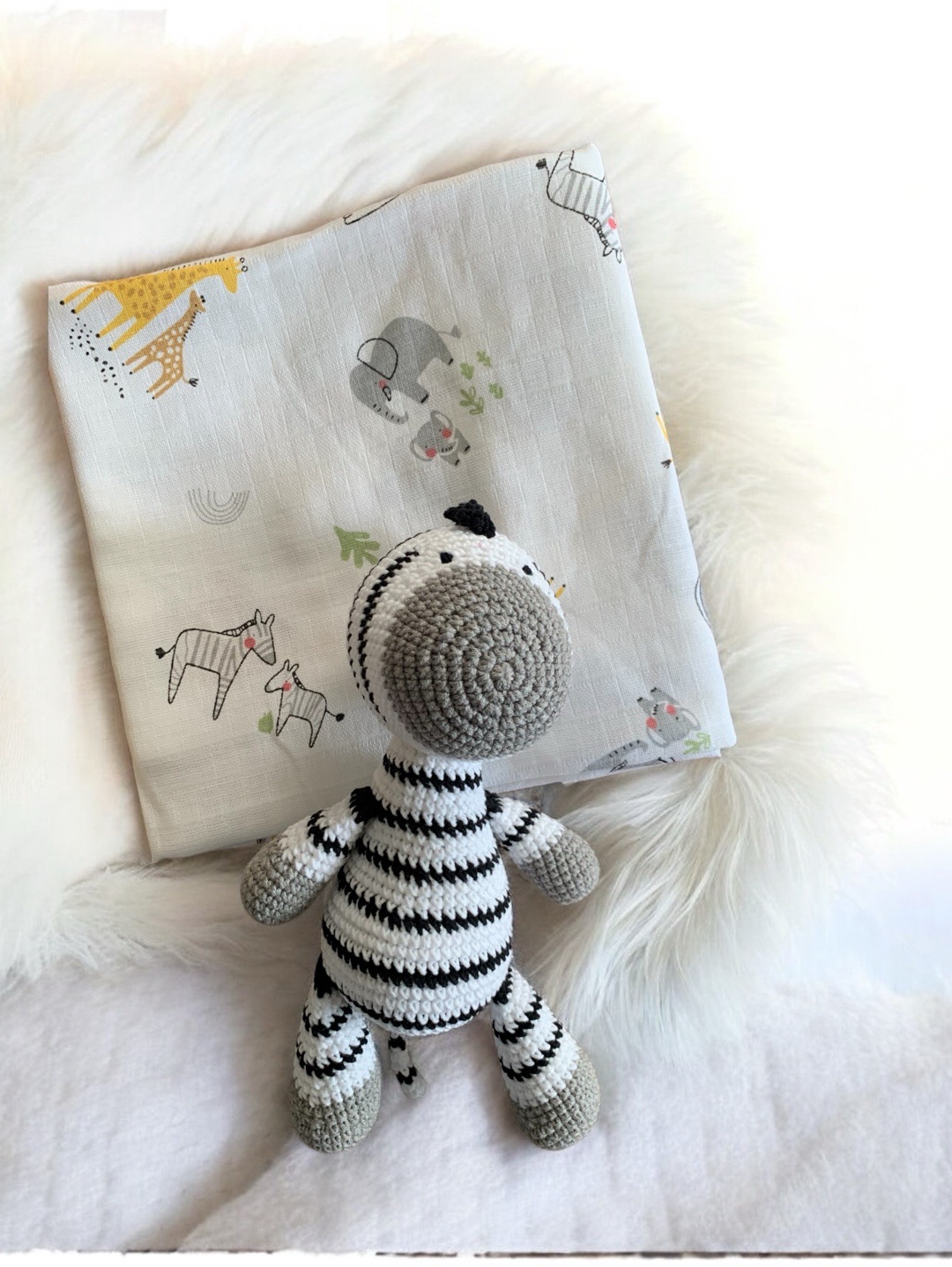 bebek-muslin-battaniye-amigurumi-zebra-oyuncak-seti-cok-renkli