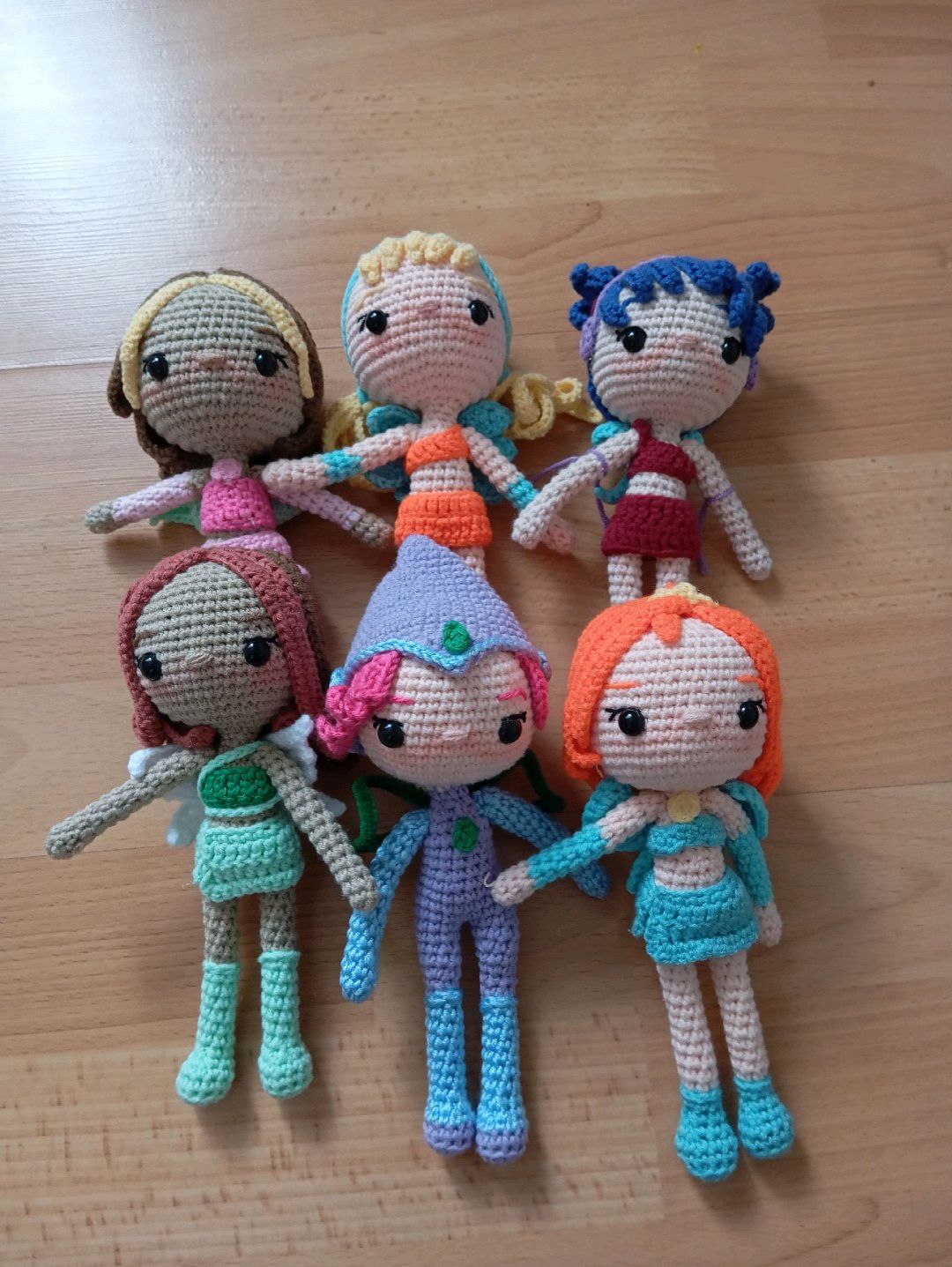 winx-club-amigurumi-bloom-orgu-bebek-peri-mavi