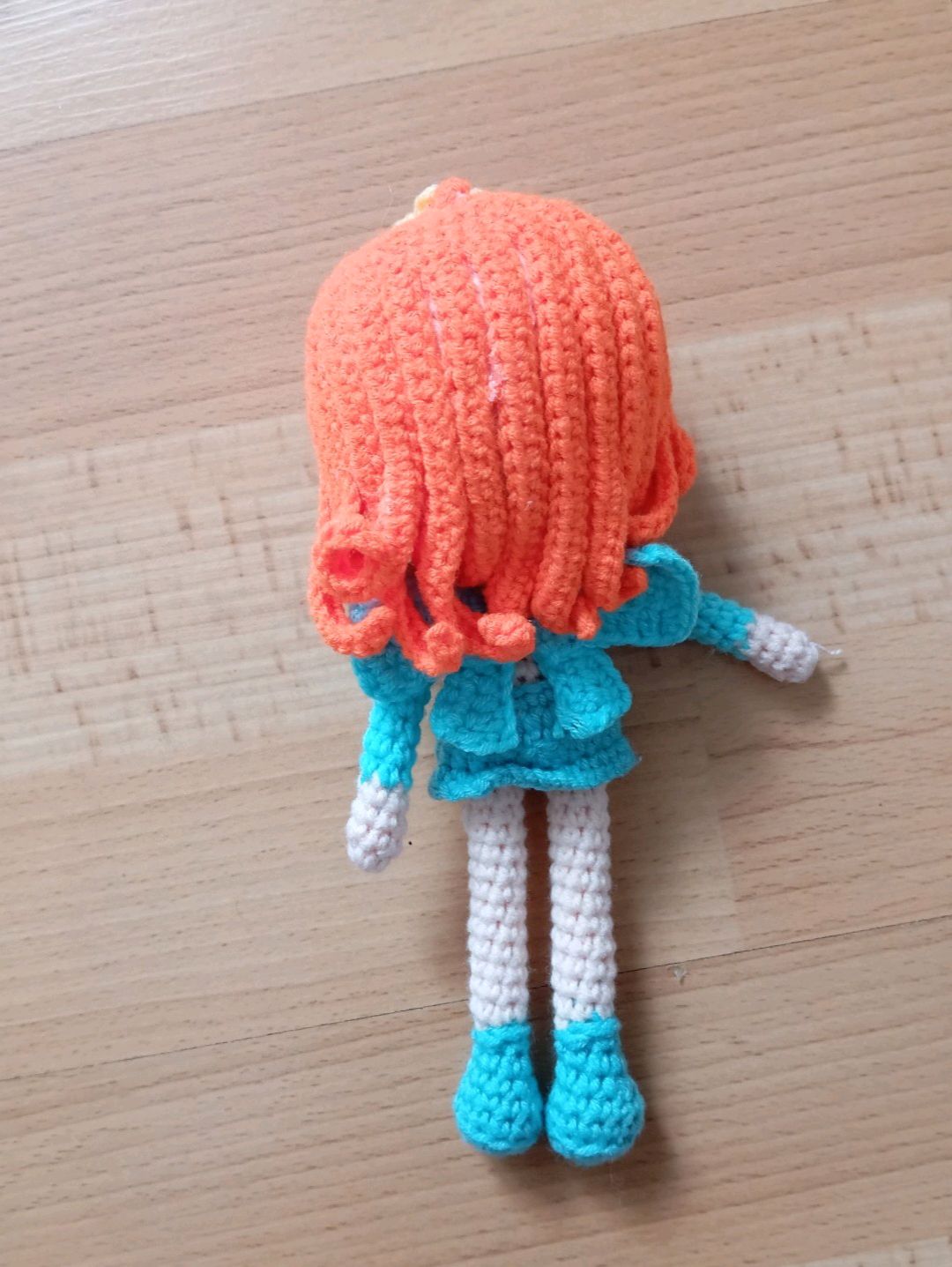 winx-club-amigurumi-bloom-orgu-bebek-peri-mavi