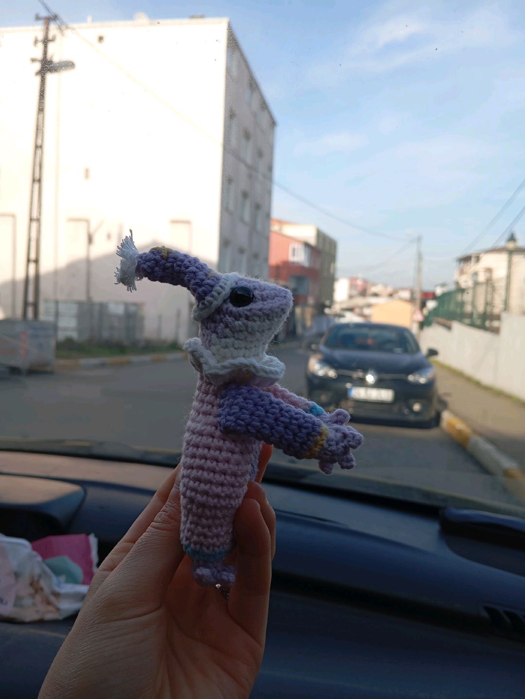 canta-arkadasi-pembe-mor-palyaco-kurbik-amigurumi-oyuncak-pembe