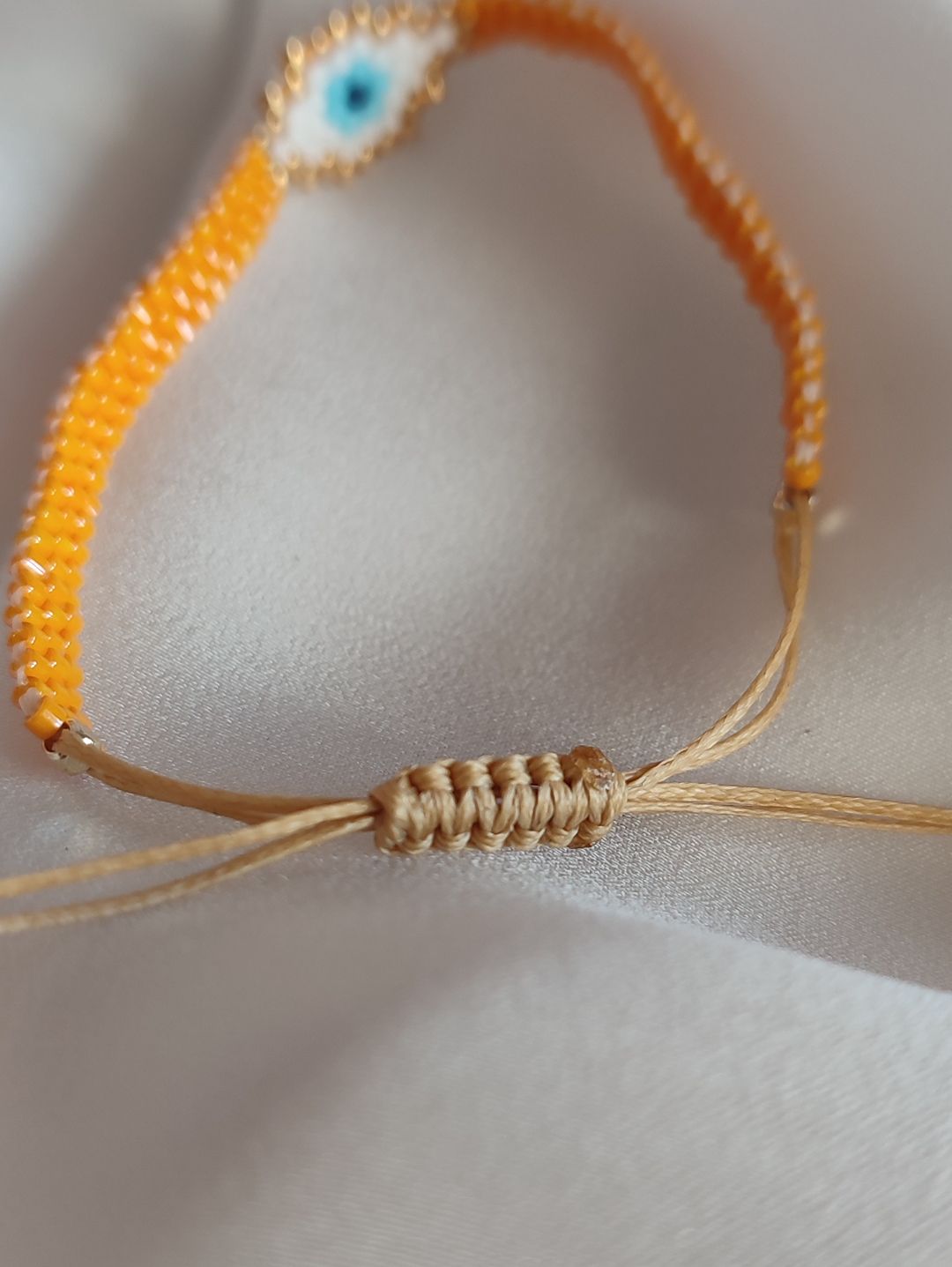 miyuket-soul-guard-orange