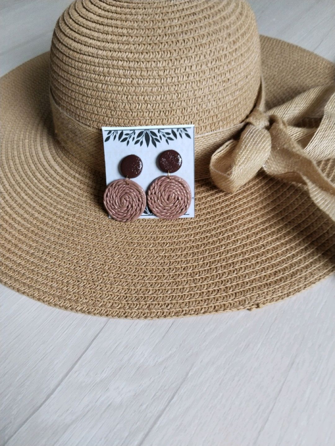 hasir-rattan-gorunumlu-kupe-krem-rengi