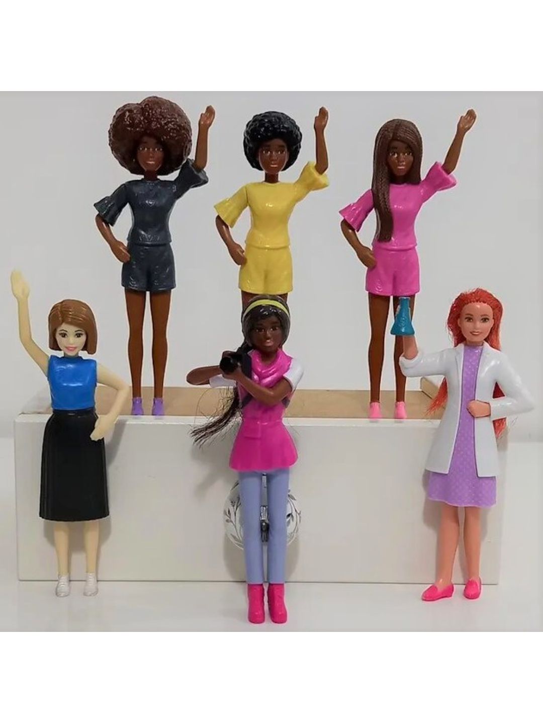 barbie-6-li-bebek-figur-seti