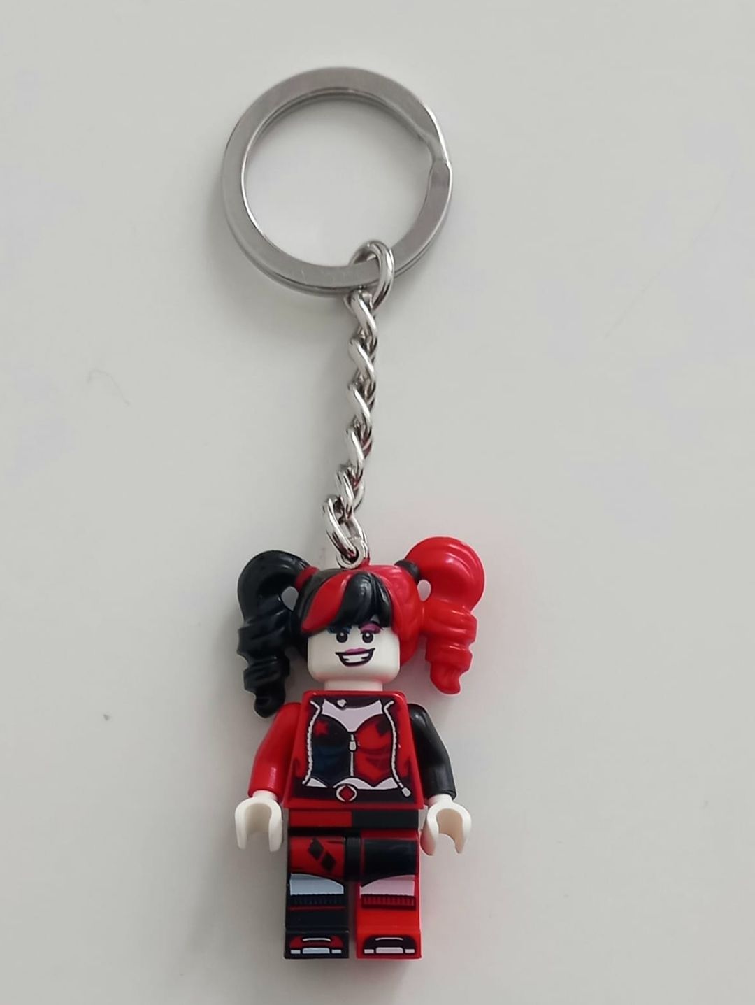 lego-harley-quinn-karakter-figur-oyuncak-anahtarlik