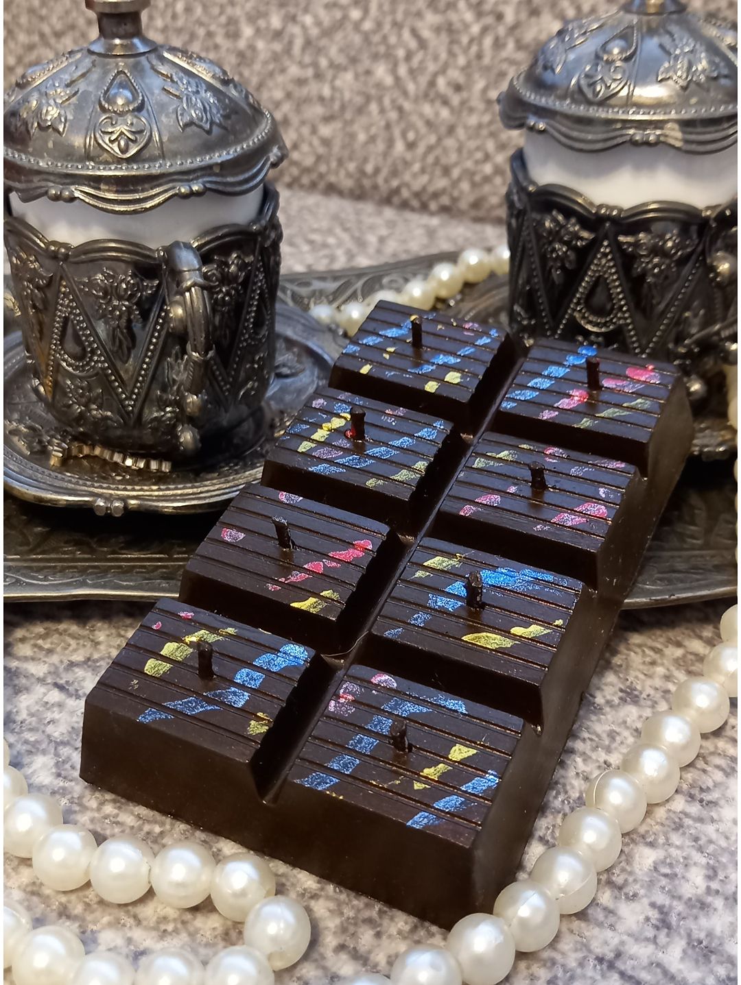 dubai-cikolatasi-balmumu-mum-kakao-kahverengi