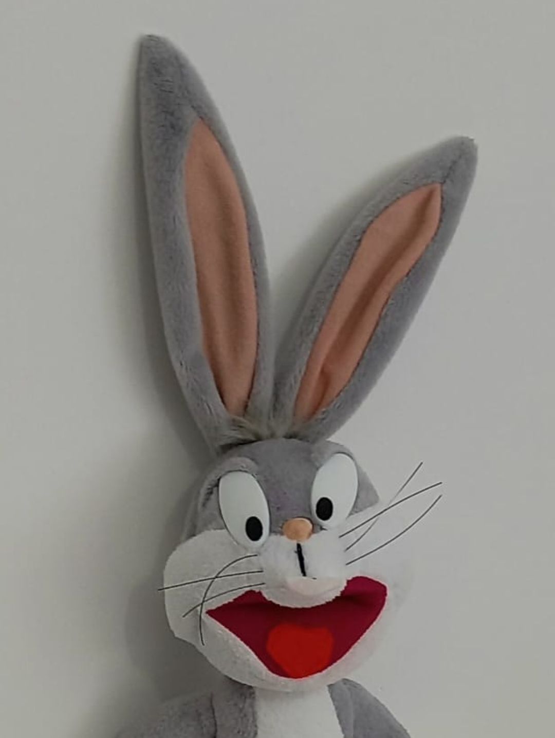 bugs-bunny-pelus-oyuncak-warner-bros