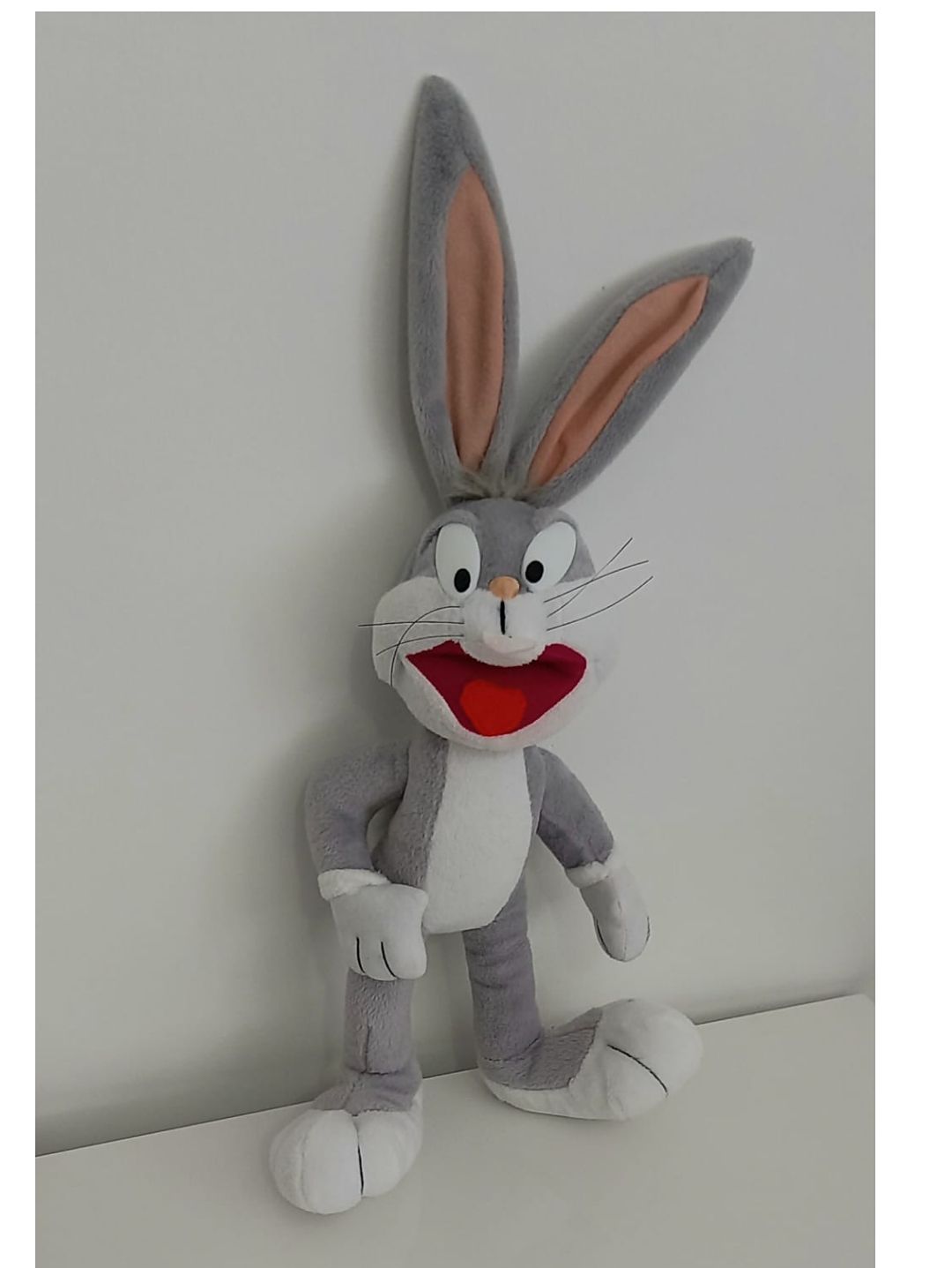 bugs-bunny-pelus-oyuncak-warner-bros