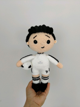  Amigurumi Cristiano Ronaldo Figürü Beyaz