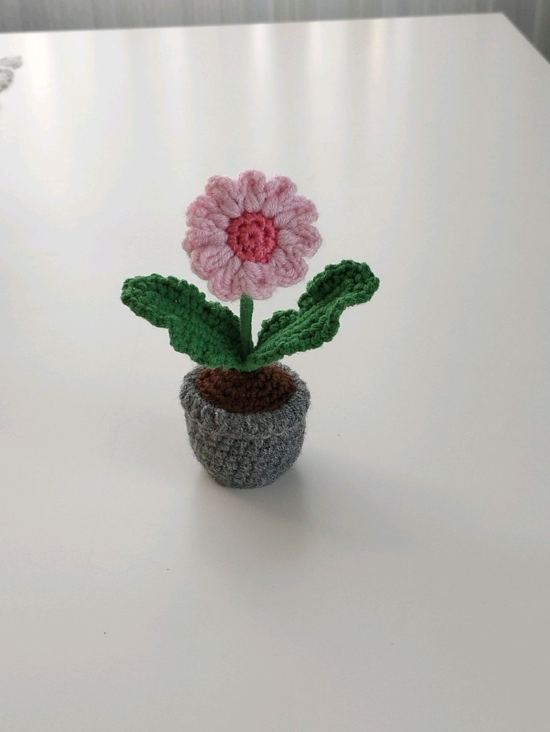 minik-saksida-orgu-cicek-pembe