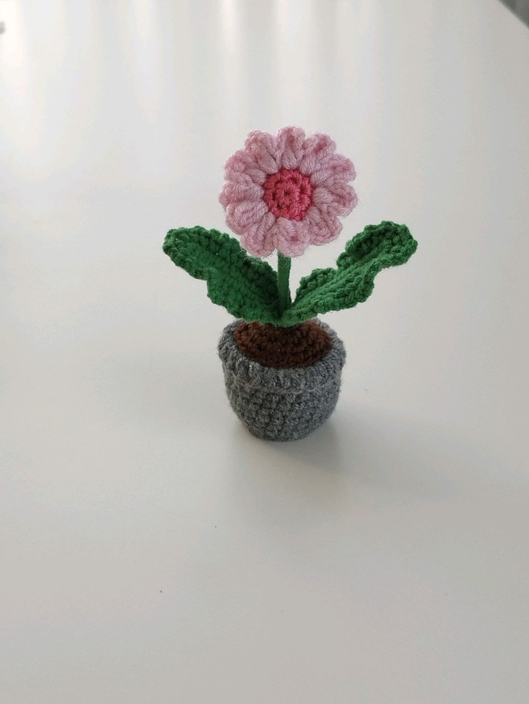 minik-saksida-orgu-cicek-pembe