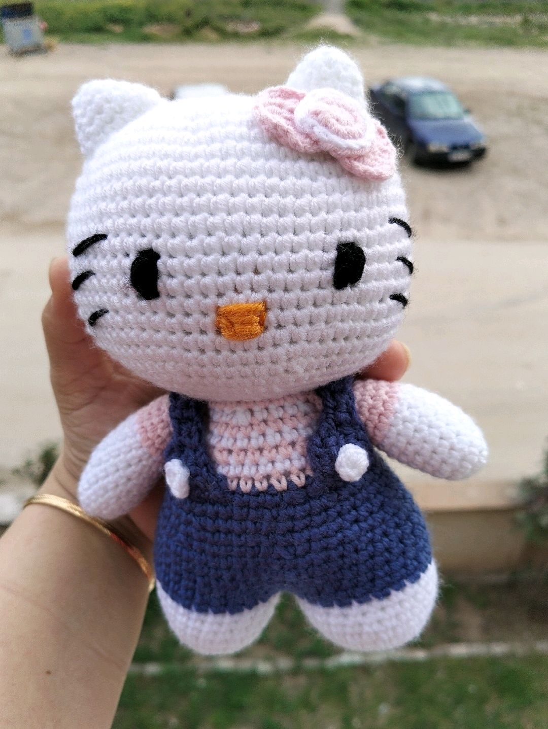 hello-kitty-beyaz