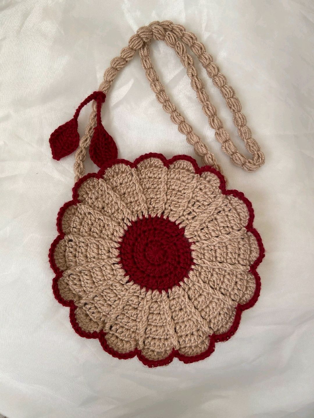 papatyali-pinterest-canta-bordo