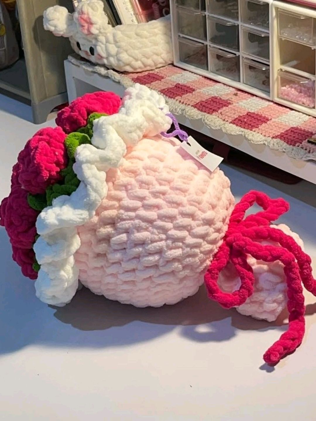 solmayan-kadife-gul-buketi-pembe