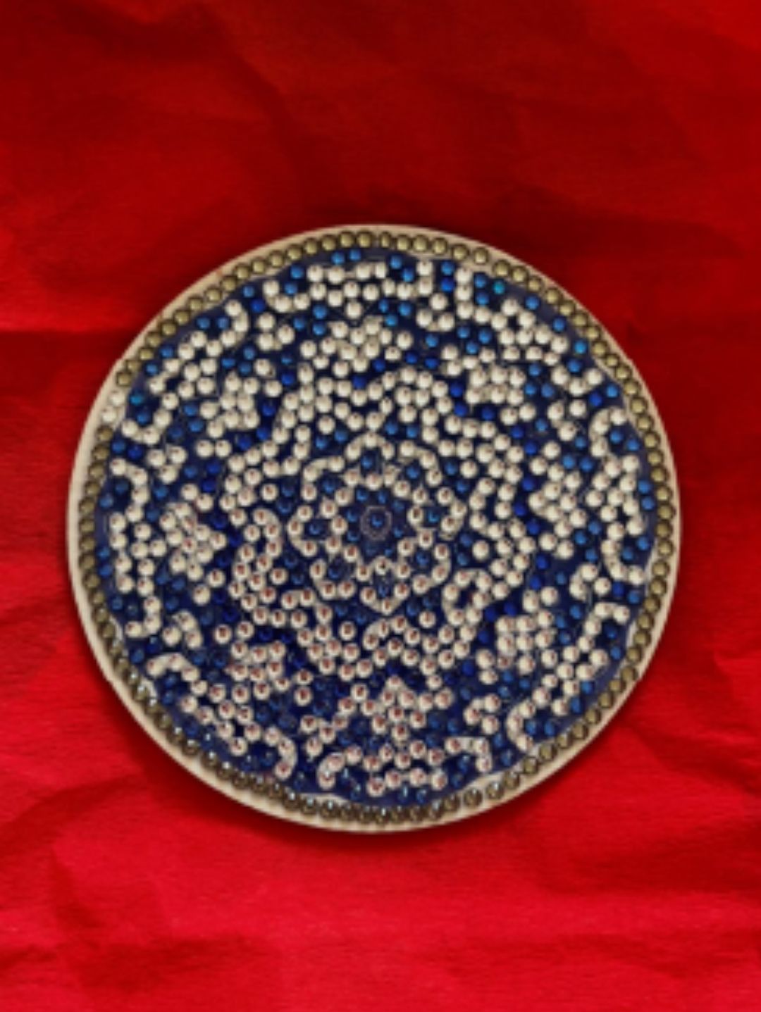 elmas-taslar-ile-islenmis-el-emegi-fincan-kupa-alti-sunumluk-mavi
